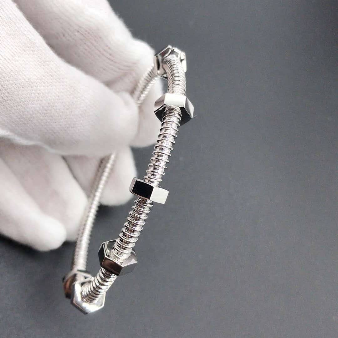 18k white gold Ecrou de Cartier bracelet