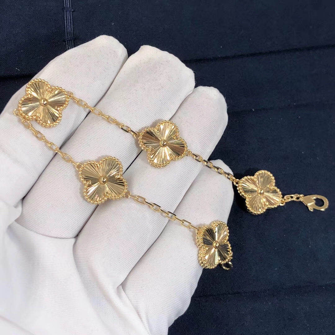 Van Cleef & Arpels Vintage Alhambra 5 Motifs Guilloché Yellow Gold Bracelet VCARP3JK00