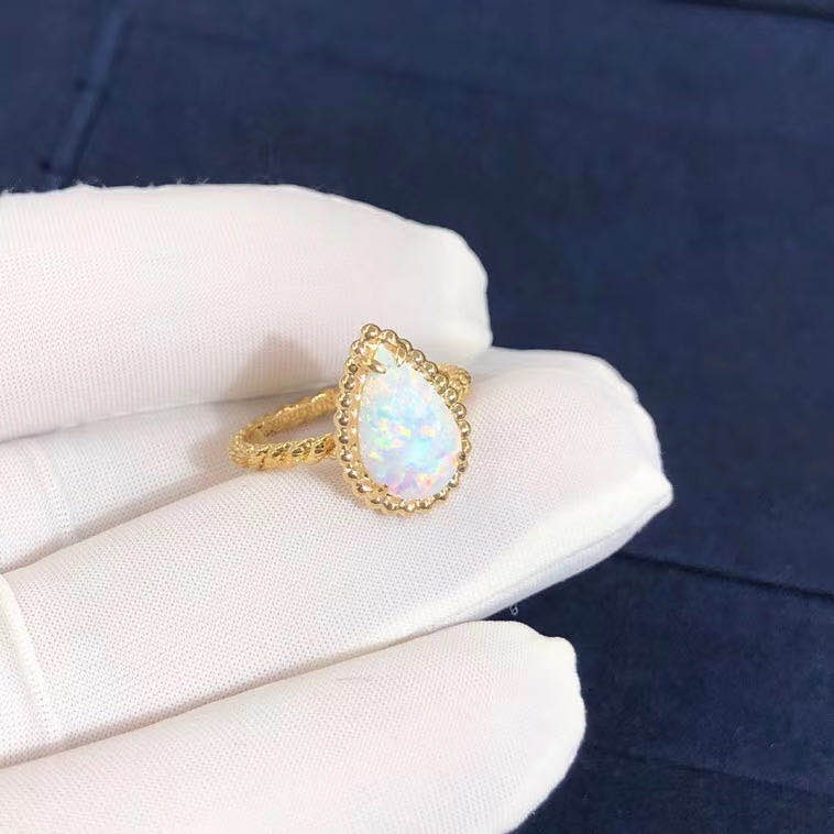 Boucheron Serpent Boheme 18K Yellow Gold Ring No Diamonds JRG02705