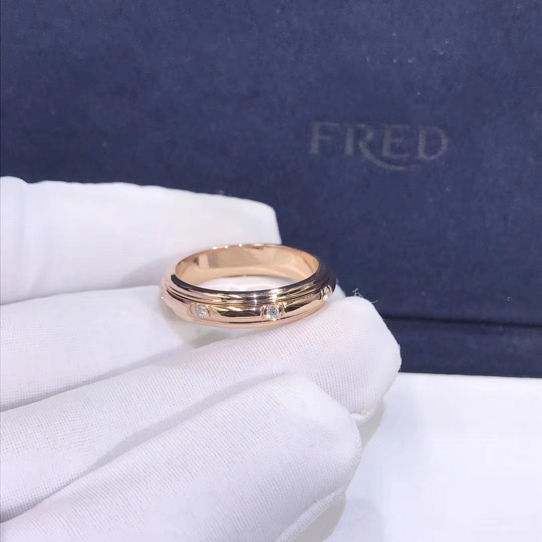 Piaget Possession Ring 18K Rose Gold Three Circle With Diamonds G34P7C00