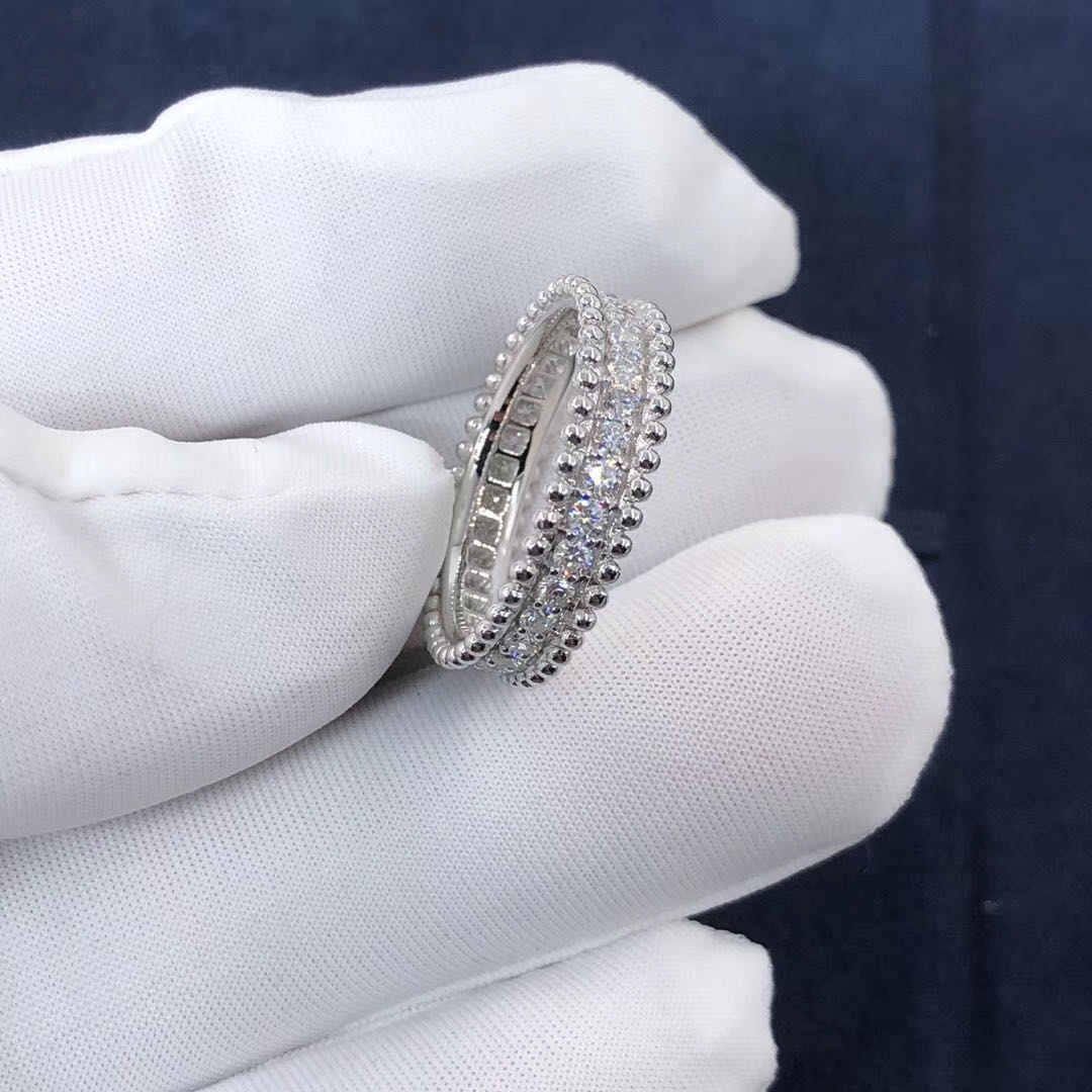 Van Cleef & Arpels 18k White Gold Perlée Diamonds 1 Rows Ring