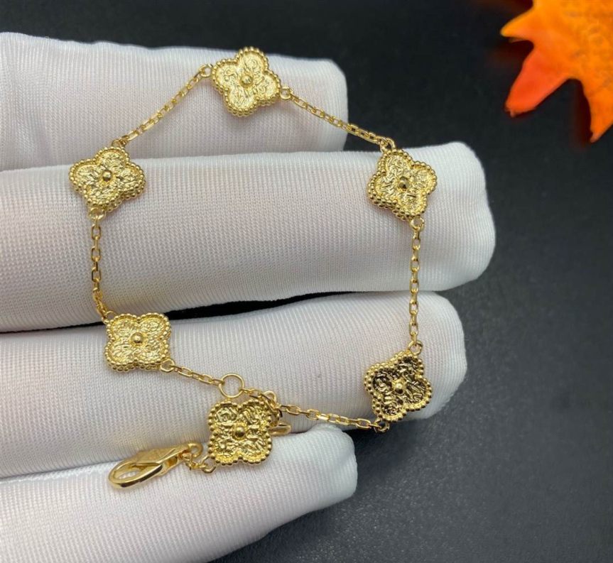 Van Cleef & Arpels 18K Gold Yellow Sweet Alhambra Bracelet 6 Motifs VCARO8DD00